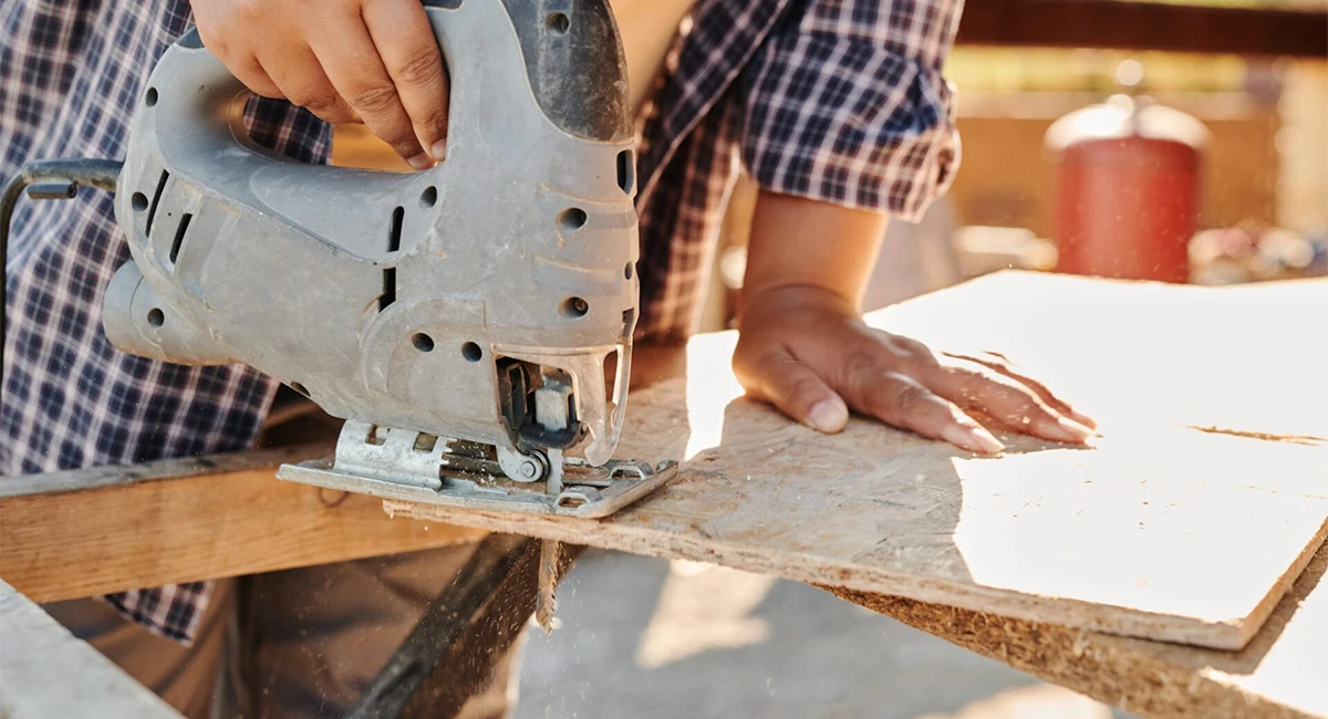 Kontrplak Nasıl Kesilir?